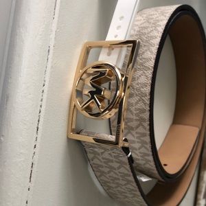 New Michael kors belt gold mk logo buckle